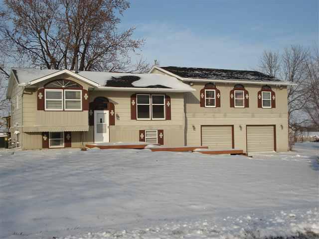10134 Elizabeth, Bloomington, IL 61704