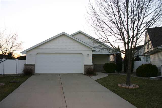 41 Astoria Way, Bloomington, IL 61704