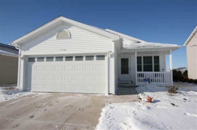 1108 Wanda Way, Bloomington, IL 61704
