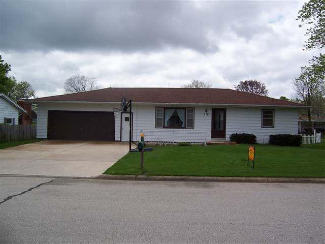 219 W Gail, Goodfield, IL 61742