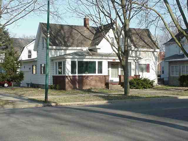 302 S Center, Clinton, IL 61727