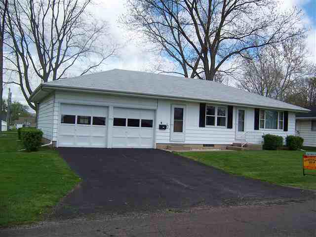 109 E Franklin, Tremont, IL 61568