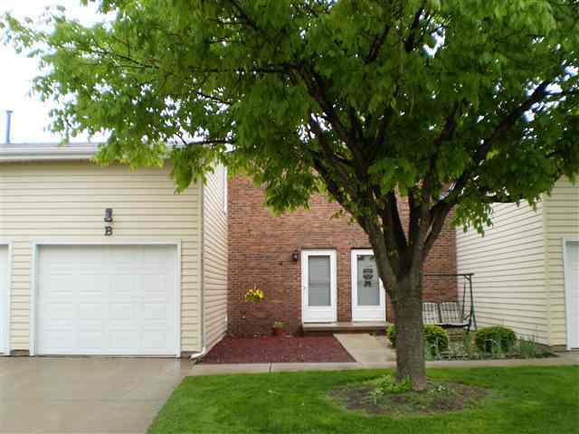 1548 B Hunt Dr., Normal, IL 61761