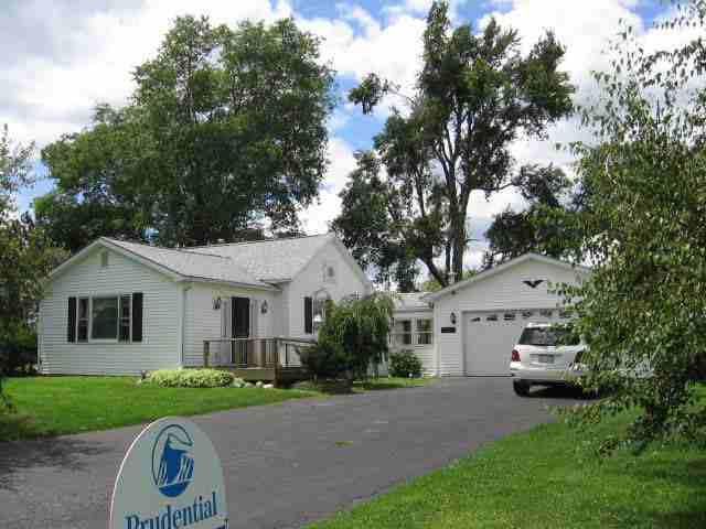 9544 N 1075 Rd., Shirley, IL 61772