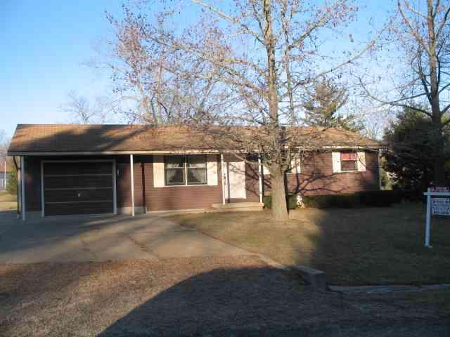 9288 Wilmax Dr., Clinton, IL 61727