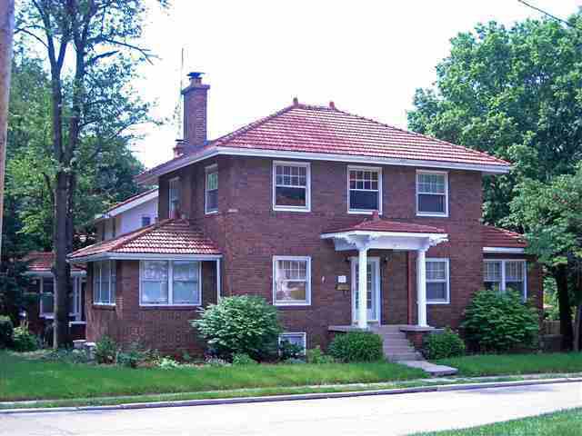 17 Broadway Pl., Normal, IL 61761