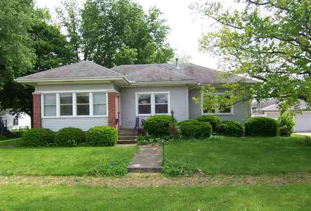 [Address Hidden by Seller], Farmer City, IL 61842