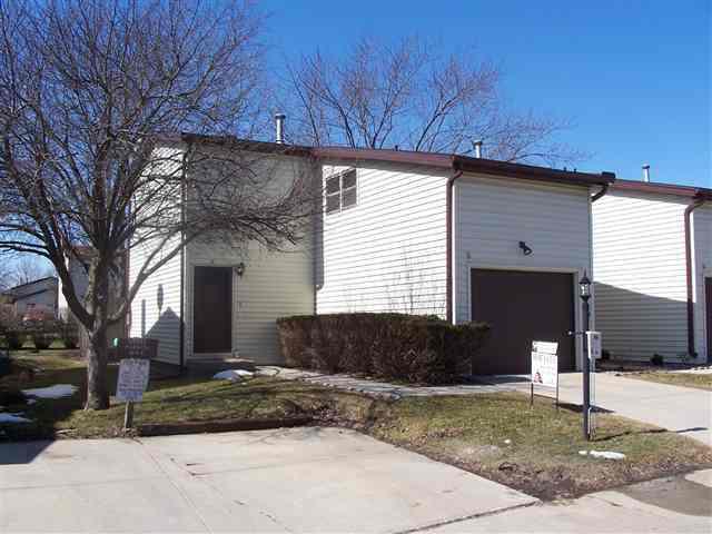 1703 #E King Dr., Normal, IL 61761