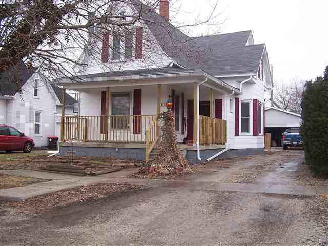 418 N Mulberry St., Clinton, IL 61727