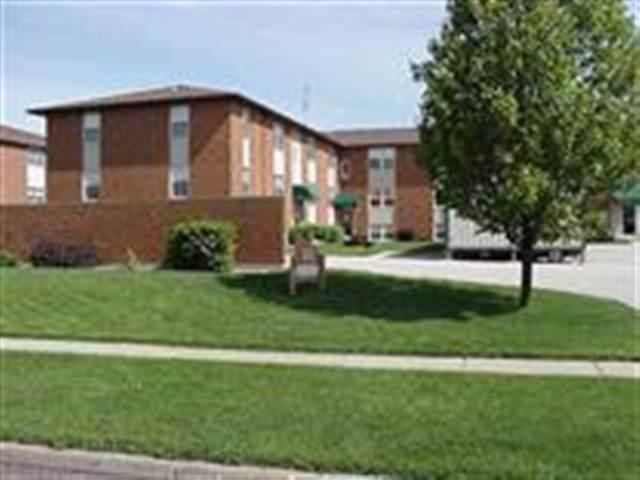 10 Willedrob #22, Bloomington, IL 61701