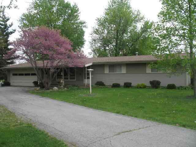 9374 Wilmax Dr., Clinton, IL 61727