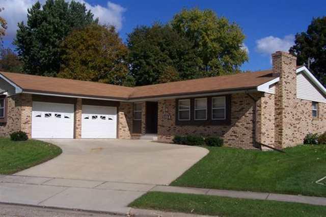 1104 N Oak, Normal, IL 61761