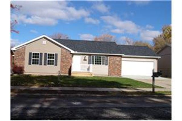 1302 Jersey, Normal, IL 61761