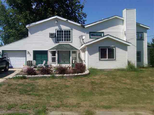 101 Fourth St., Kappa, IL 61738
