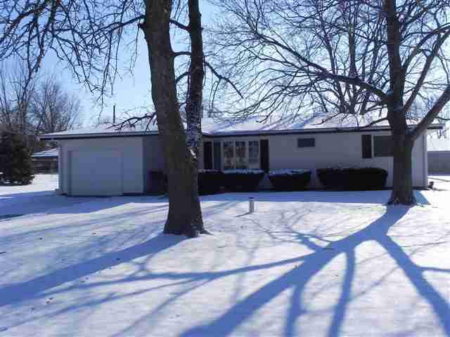 2601 15th, Lincoln, IL 62656