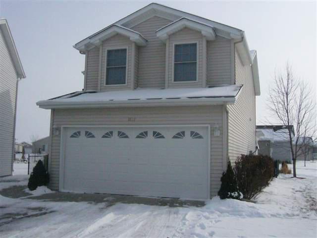1101 Lockenvitz, Bloomington, IL 61704