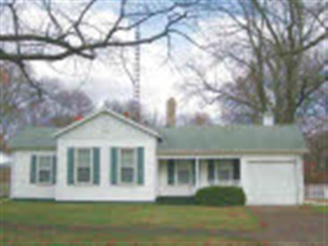 310 Pekin St., Lincoln, IL 62656