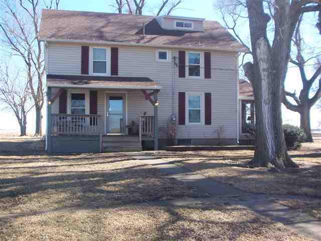 11182 E 350 Rd., Heyworth, IL 61745