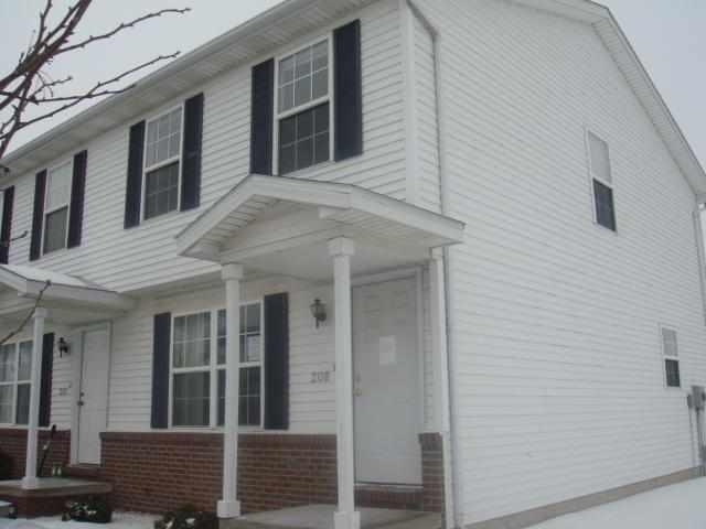 208 Crossing Dr., Normal, IL 61761