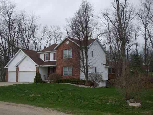 19296 Buckingham, Bloomington, IL 61705