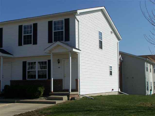 107 Crossing Dr., Normal, IL 61761