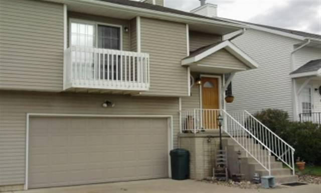 1608 Martin Luther King, Bloomington, IL 61701