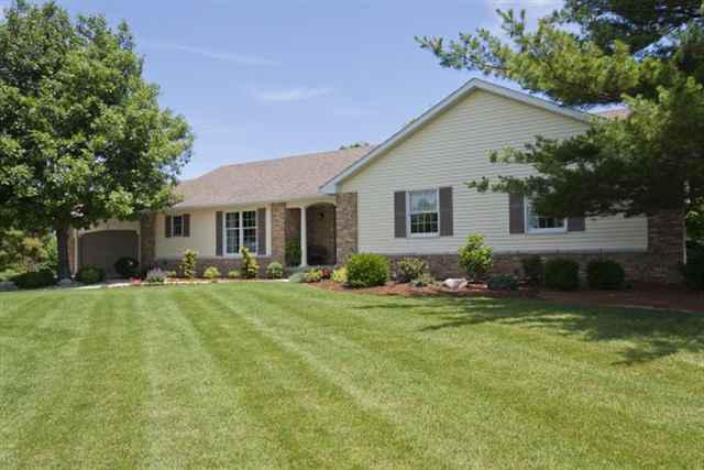 4 Fox Creek Rd., Towanda, IL 61776