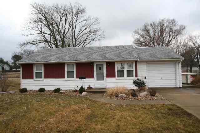 105 W Mc Kinley St., Deer Creek, IL 61733