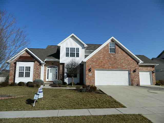3510 Armstrong, Bloomington, IL 61704