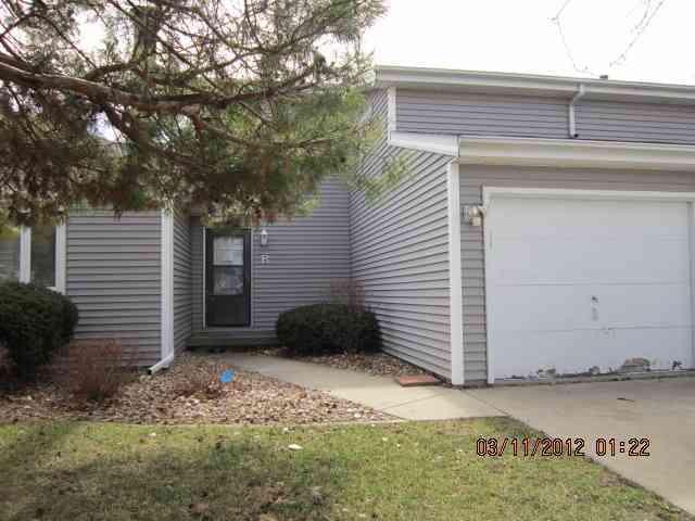 1562 #B Hunt Dr., Normal, IL 61761