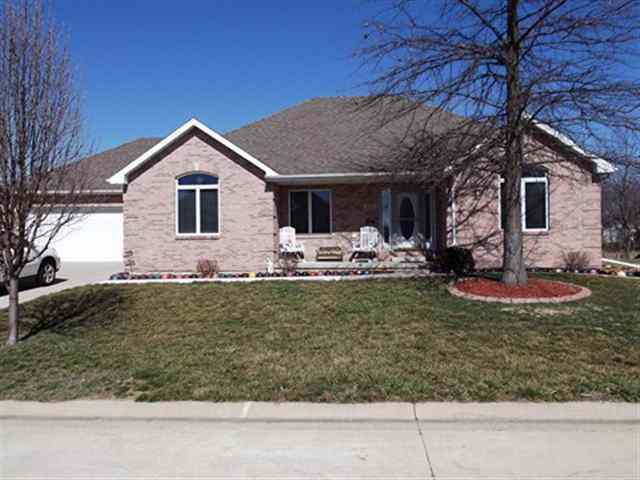 1101 Wakefield Dr., Heyworth, IL 61745