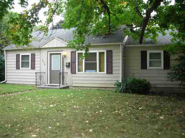 408 S Linden, Normal, IL 61748