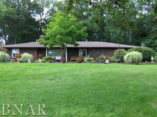 8908 E 1400 Rd., Bloomington, IL 61705