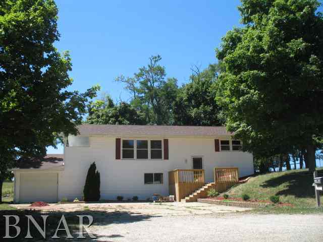 9371 Wilmax Dr., Clinton, IL 61727