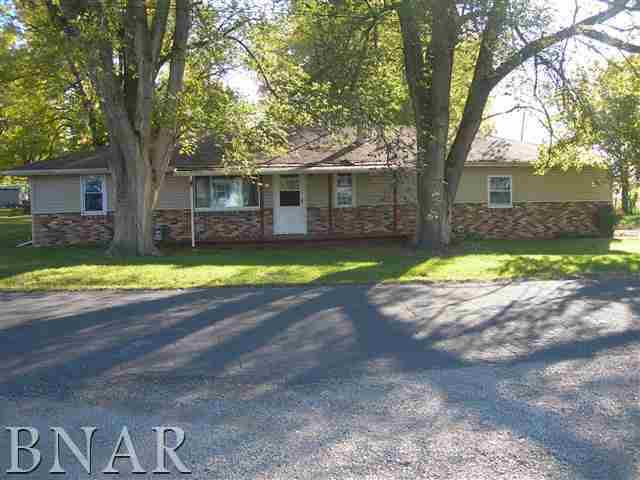 1100 S Linden St., Delavan, IL 61734