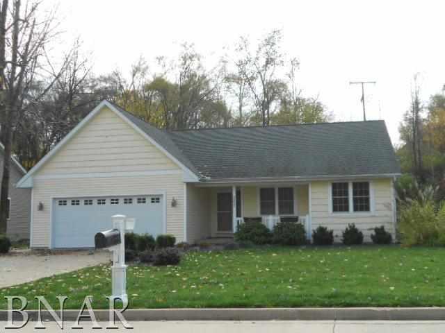 207 Tulip Dr., Mackinaw, IL 61755