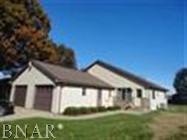 610 Home Ave., Lincoln, IL 62656