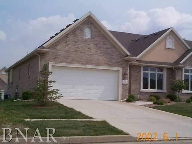 20 Inglewood Ln., Bloomington, IL 61704