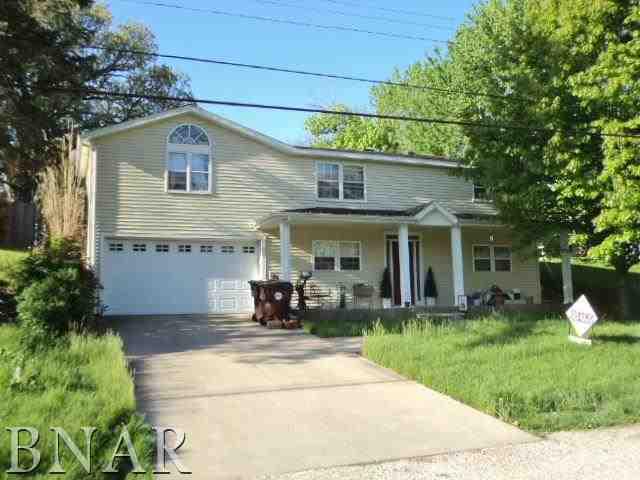 818 W Webster, Clinton, IL 61727