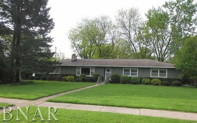 201 W Lincoln, Normal, IL 61761