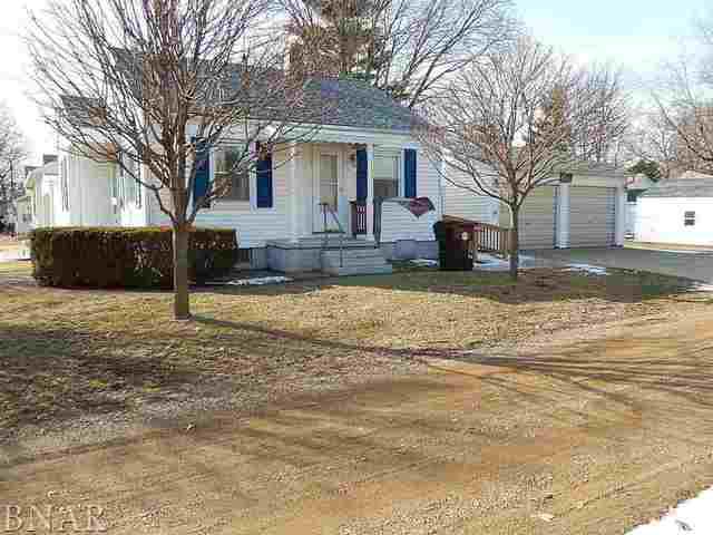 1213 E South, Clinton, IL 61727