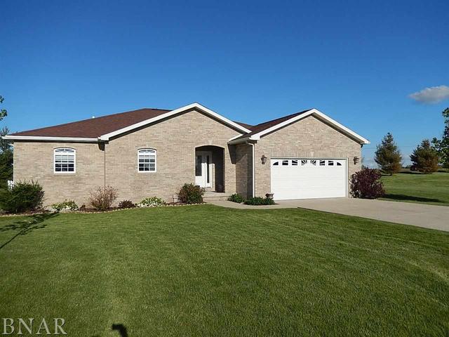 8082 Northridge Dr., Clinton, IL 61727