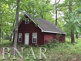 102 N Lakeshore Dr., Martinsville, IL 62442