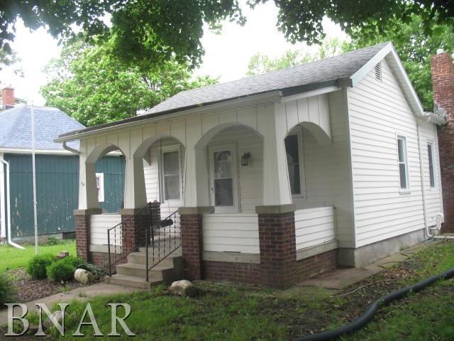 311 N Grant St., Clinton, IL 61727