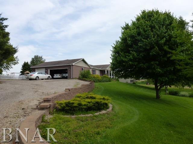 14668 Autumn Rd., Wapella, IL 61777