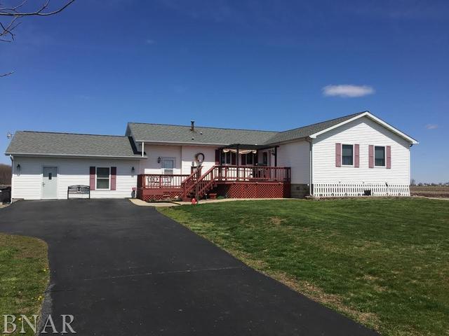 2086 950th St., Chestnut, IL 61727