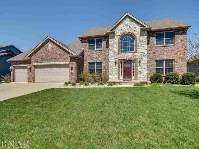2904 Degarmo Dr., Bloomington, IL 61704