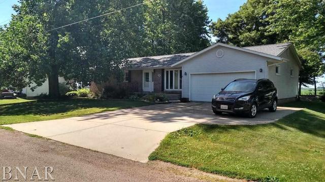 106 Weber Ln., Delavan, IL 61734