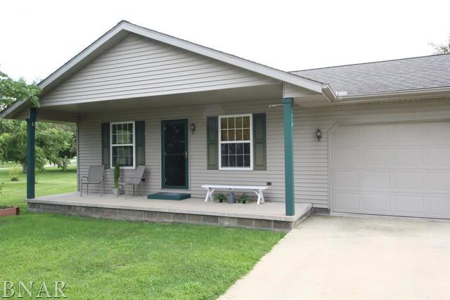 101B S State St., Danvers, IL 61732