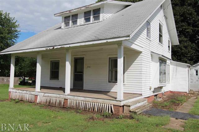 206 E Lincoln St., Normal, IL 61761